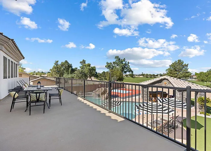 Luxury 6br Retreat - Pool Bbq Theater And Games *
