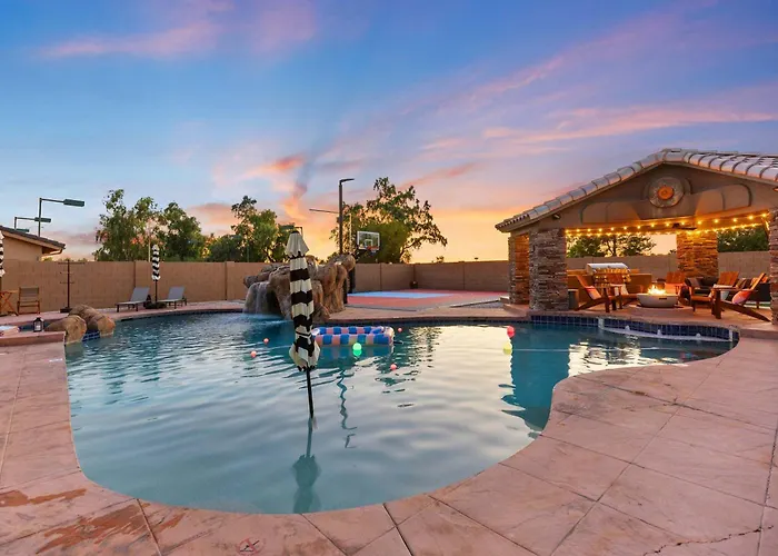 Luxury 6br Retreat - Pool Bbq Theater And Games Mesa