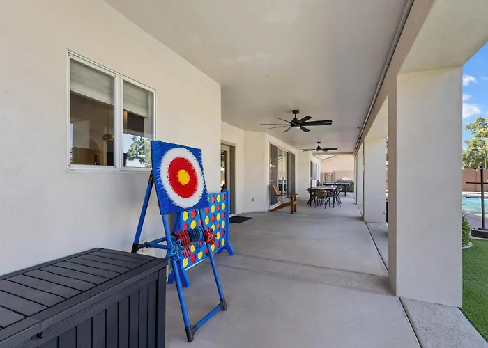 Luxury 6br Retreat - Pool Bbq Theater And Games